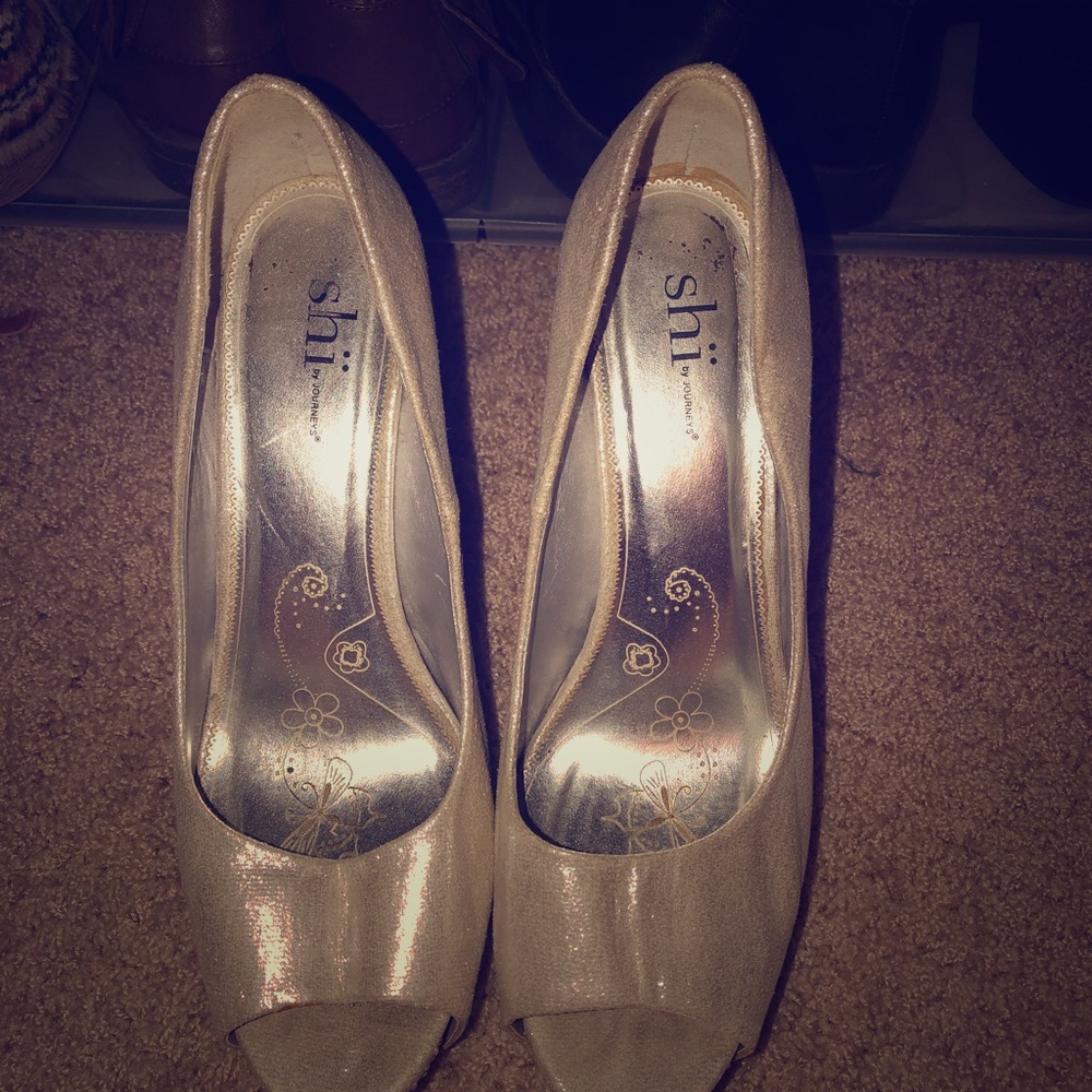 Shi pumps